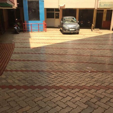 Bharati Lodge Hubli Ngoại thất bức ảnh